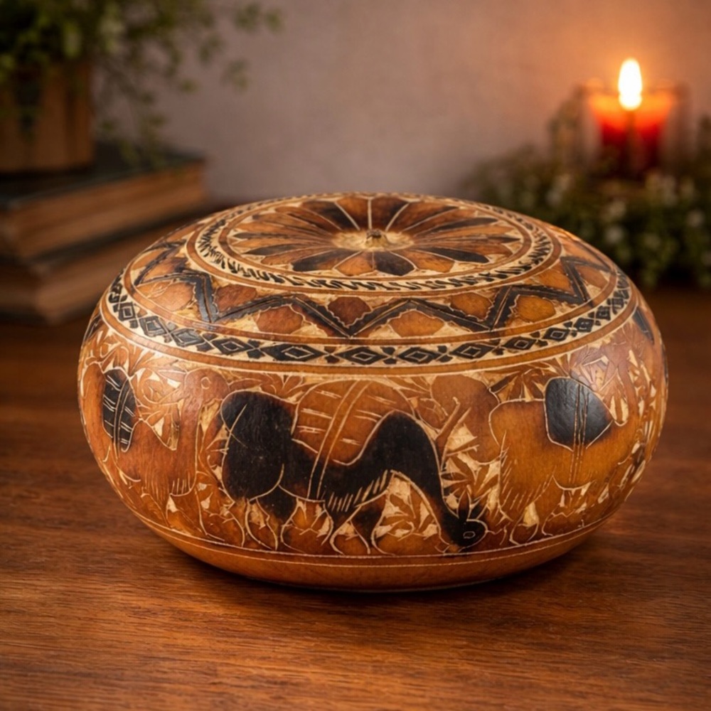 Hand Carved Decorative Gourd Folk Art Animal Motif 5” Vintage